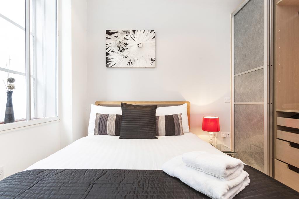 Club Living - Barbican Apartments Londra Exterior foto