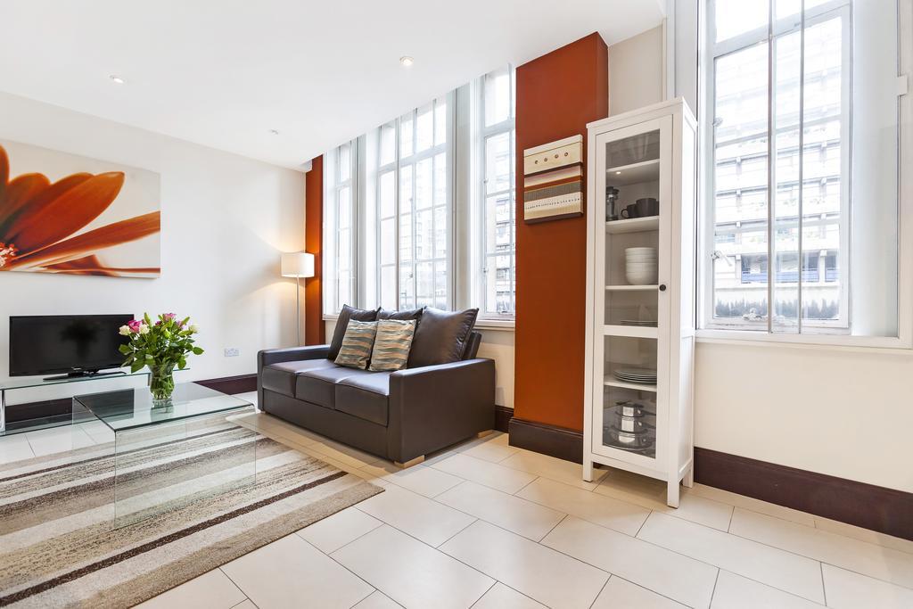 Club Living - Barbican Apartments Londra Exterior foto